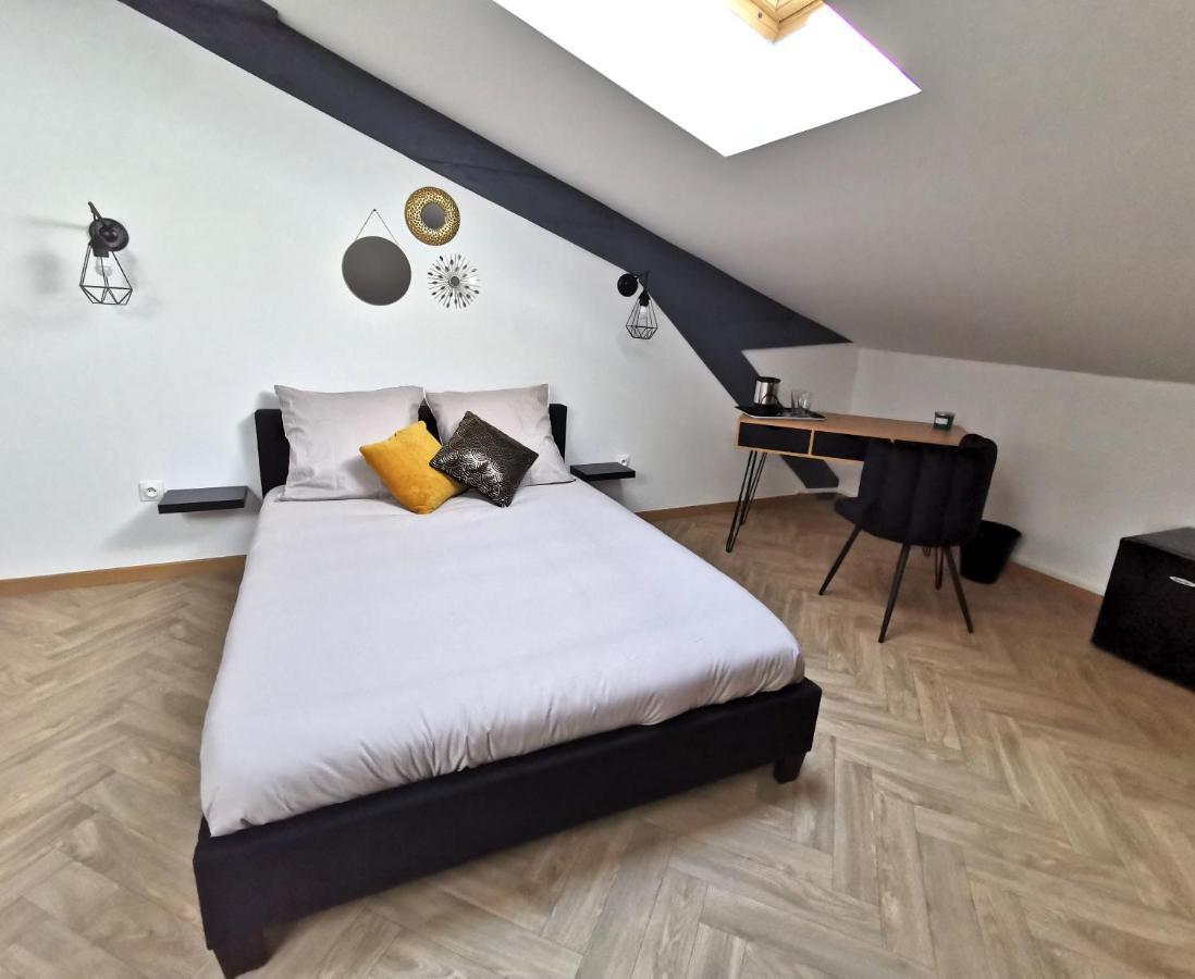 Logement - Nuit Tendance Centre Ville De Macon H エクステリア 写真